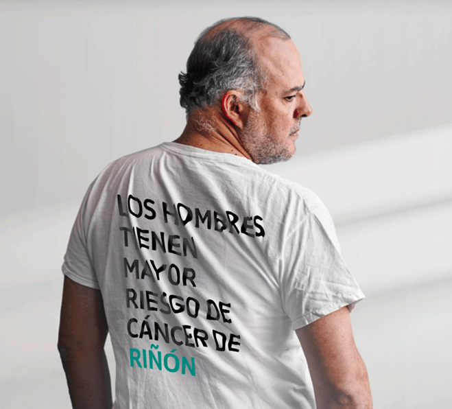 Camiseta informativa sobre el riesgo de cáncer de riñón en hombres